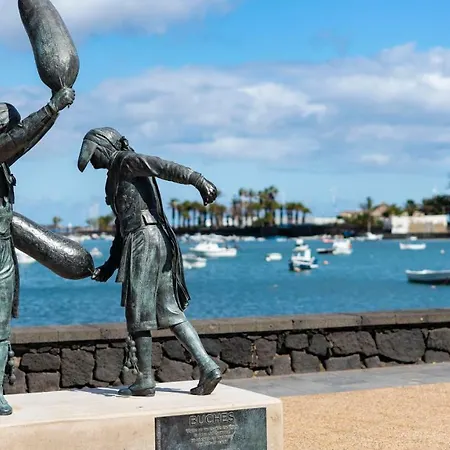 アパート Vanesa Center